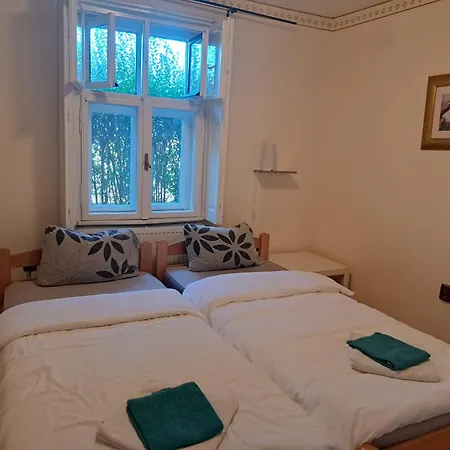 Salas Dordevic Gostinjska kuća